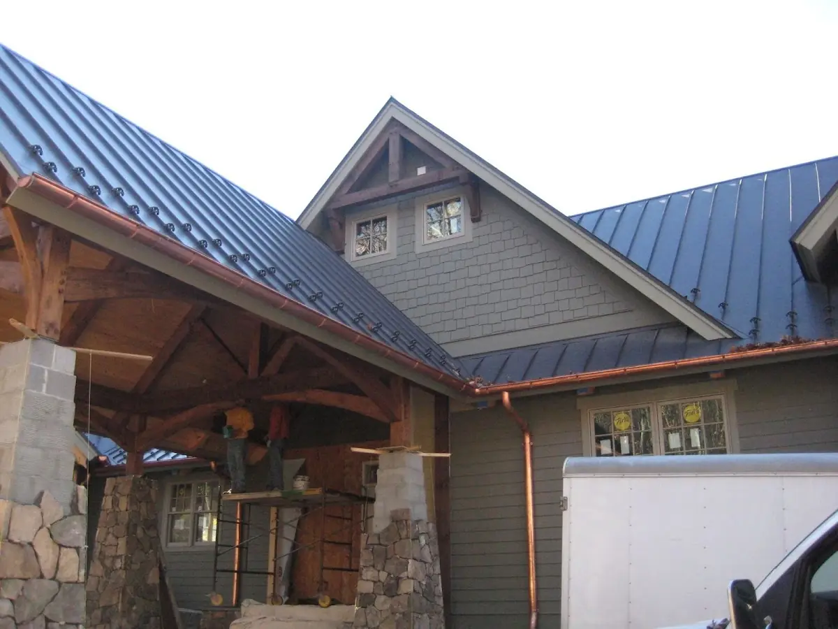 Craftsman Roofing team delivering quality roofing work in Bridgestone West